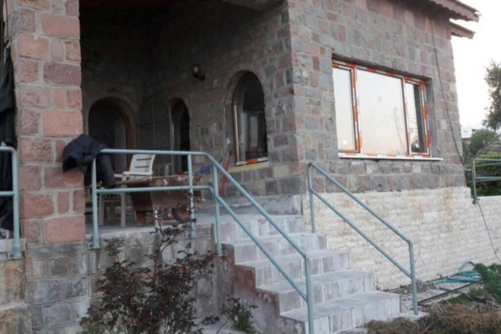 Mordogan Tas Konakta Doga Ve Deniz Tatili Villa Karaburun  Esterno foto